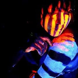 Verkoop blacklight uv bodypaint neon bodyverf te koop bij PartyDJ uit Aalst, Oost Vlaanderen