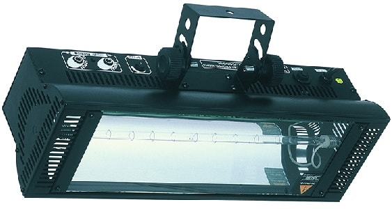 Verhuur van Geni FL-1800D DMX stroboscoop flitsend lichteffect. Een strobo huren kan je bij PartyDJ uit Aalst, Oost Vlaanderen.