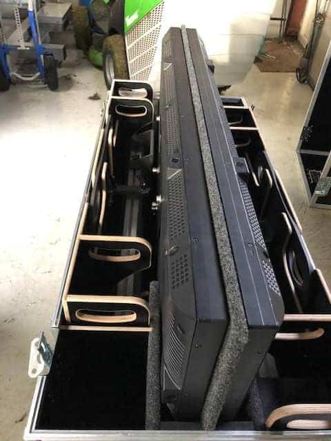 Flatscreen huren ⌀55"/135cm. Beeldscherm verhuur bij PartyDJ uit Aalst, Oost Vlaanderen.