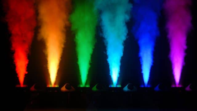 Verhuur Chauvet Geiser P6 verticale rookmachine huren bij PartyDJ uit Aalst, Oost Vlaanderen