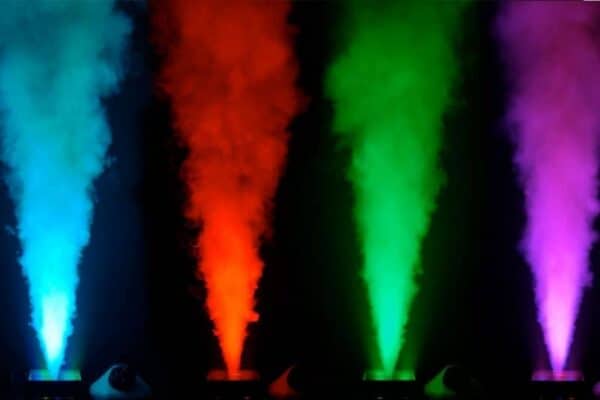 Verhuur Chauvet Geiser RGB verticale rookmachine huren bij PartyDJ uit Aalst, Oost Vlaanderen