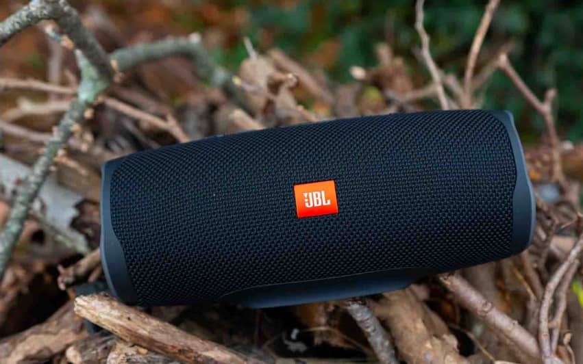JBL Charge 4 | Draagbare Bluetooth Luidspreker Huren?