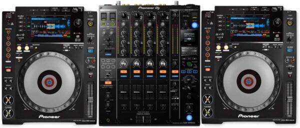 Verhuur van Pioneer Pro Nexus 2 DJ set. DJM 900 NXS2 CDJ 2000 NXS2 discobar huren kan bij PartyDJ uit Aalst, Oost Vlaanderen.