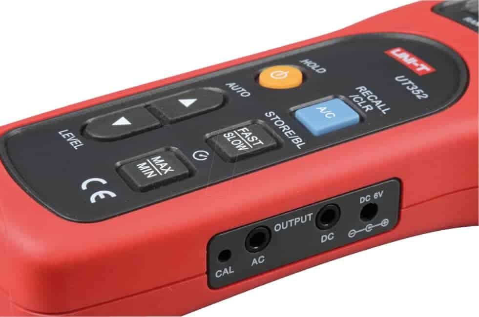 Verhuur van Decibelmeter UNI-T UT352 dB meter huren. PartyDJ uit Aalst, Oost Vlaanderen.