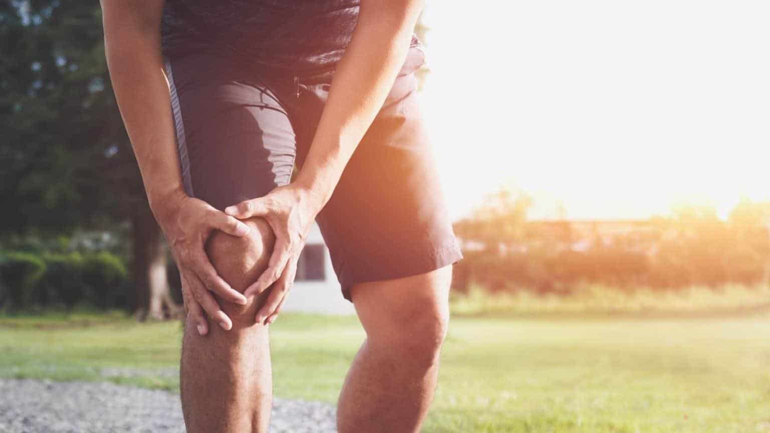 Pain Below Knee Cap? Learn 8 Patellar Tendonitis Exercises for Quick Relief
