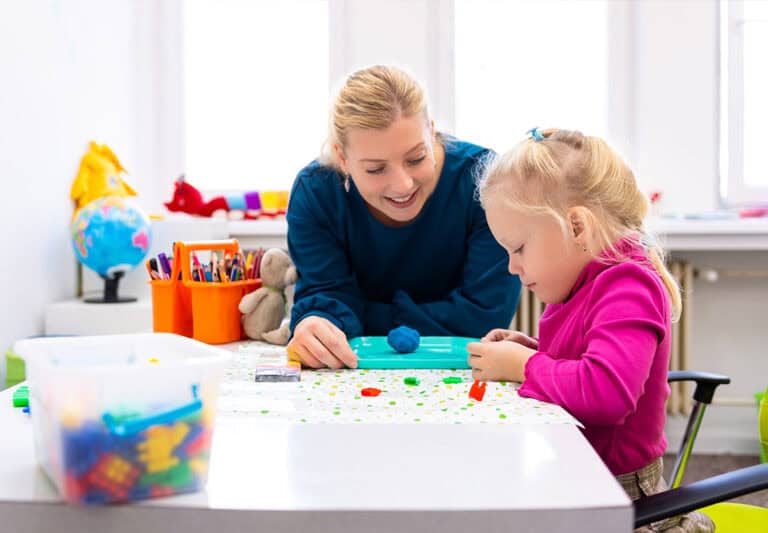 Post Qualifying Certificate in Play and Creative Arts Counselling of Children and Young People (Belfast)