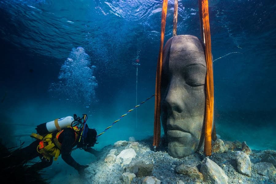 Cannes underwater museum 5 of 79