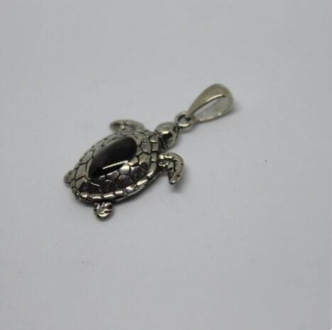 Pendentif tortue argent et nacre
