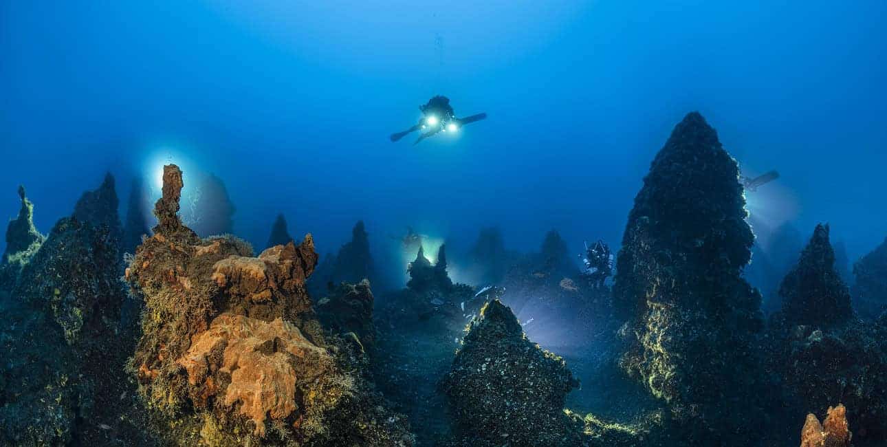 Du Feu Sous La Mer Laurent Ballesta