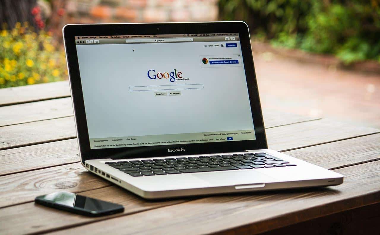 Doing a simple google search for keywords is an easy DIY SEO hack for bloggers
