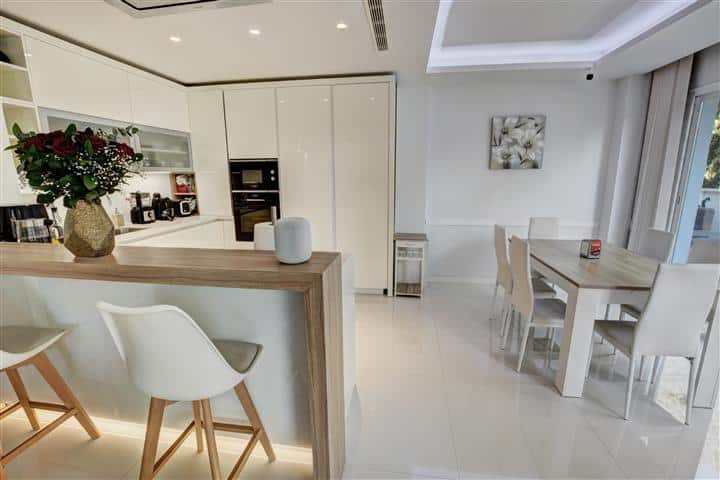 Villa for Sale in Benalmadena Torremuelle close to sea (6)