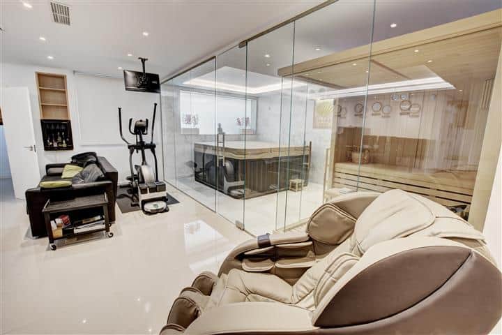 Villa for Sale in Benalmadena Torremuelle close to sea (8)