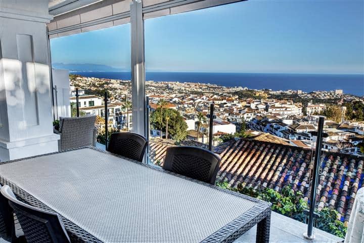 semi detached townhouse for sale in Benalmadena 2025-01-15 106_07_08_09_10