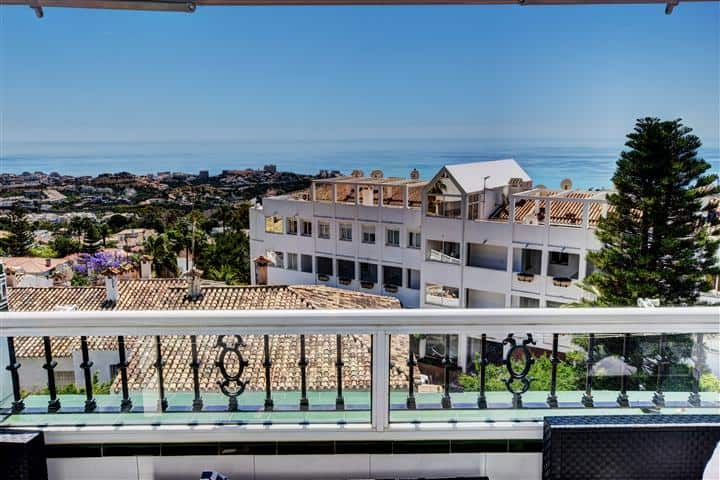 2 bed Property for sale in Benalmadena with panoramic sea views and sunny large terrace - views from terrace