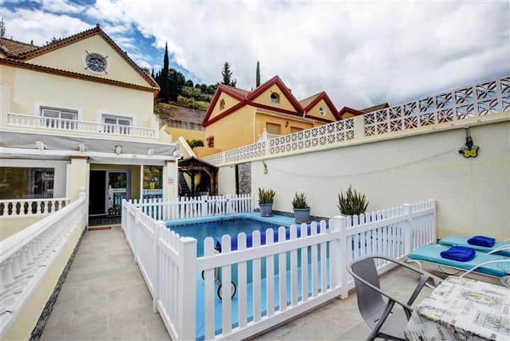 Villa for sale in Benalmadena close to beach and amenities (11)