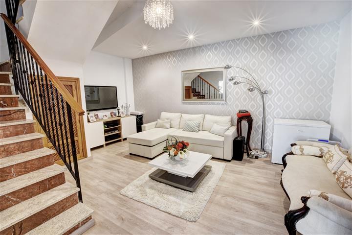 Villa for sale in Benalmadena close to beach and amenities (6)