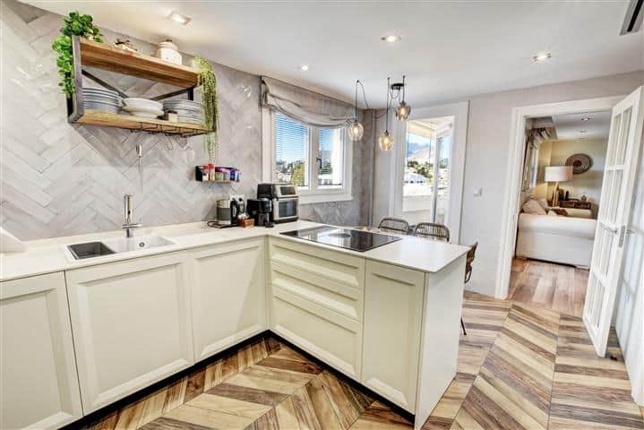 Penthouse Property for Sale in Benalmadena - kitchen
