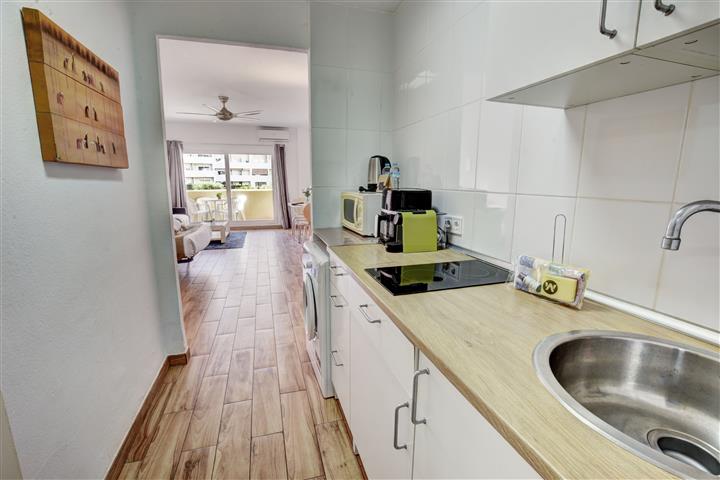 Studio Property for sale in Benalmadena - kitchen