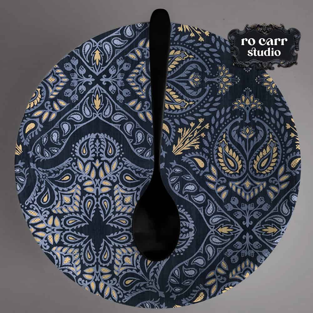 Dinner plate glazed with the Retro Country Bandana pattern.