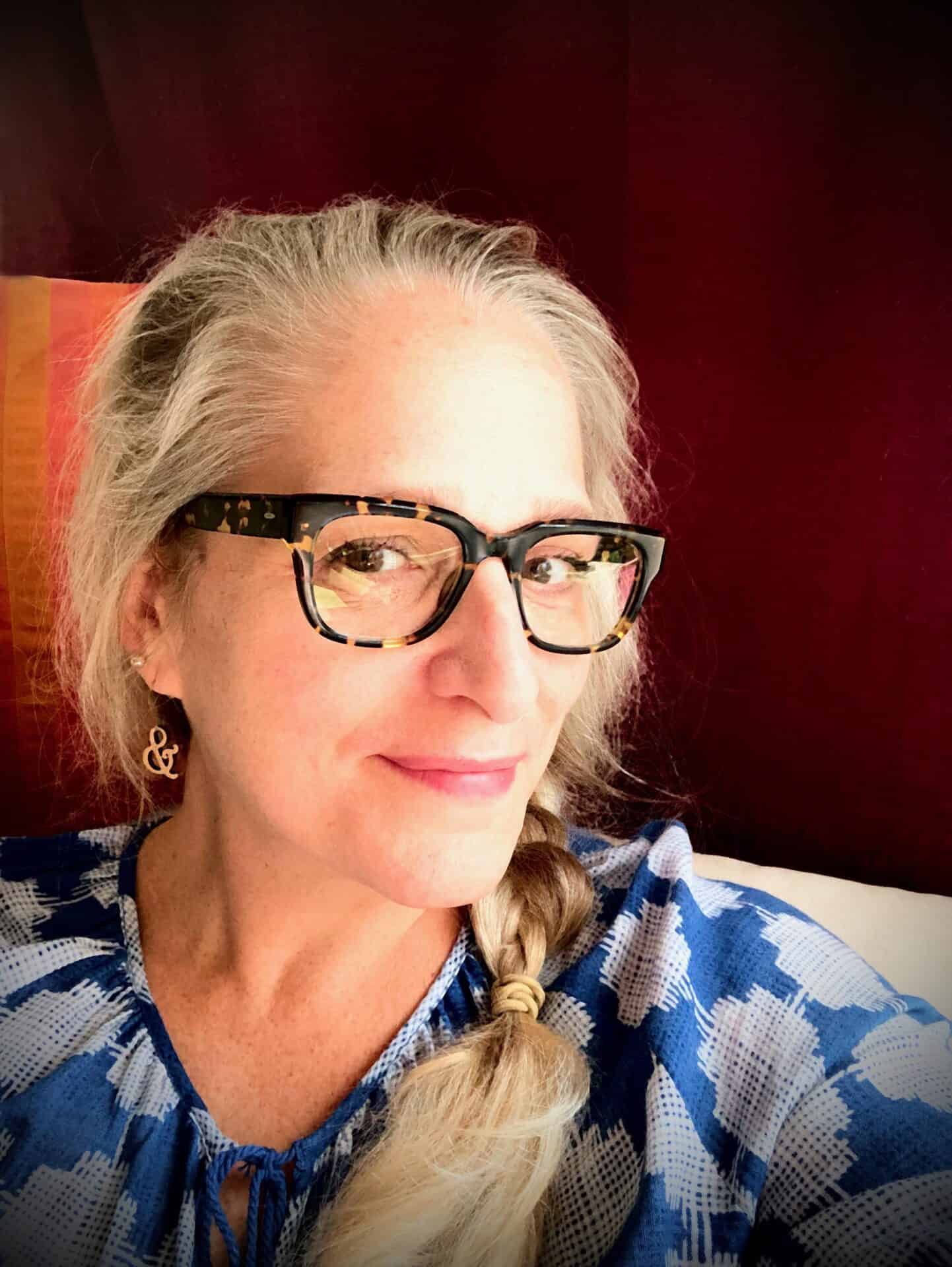 Rochelle-Carr-2021 headshot