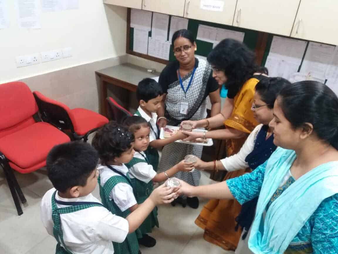 Community Helpers of the Society