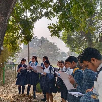 Visit of our students to Botanical Garden 2023