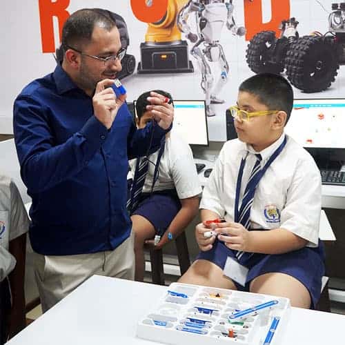 AI & ROBOTICS LAB