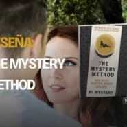Reseña del libro The Mystery Method: un hombre y una mujer mirándose junto a la tapa del libro de Mystery
