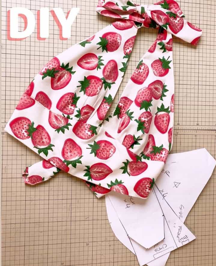 Sewing Halter Top + Pattern: A Beginner-Friendly Tutorial - Sparrow ...