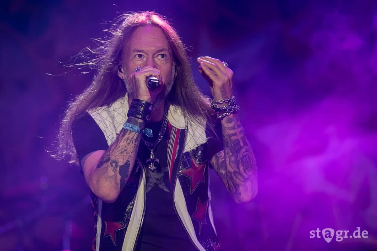 Hammerfall in Oberhausen