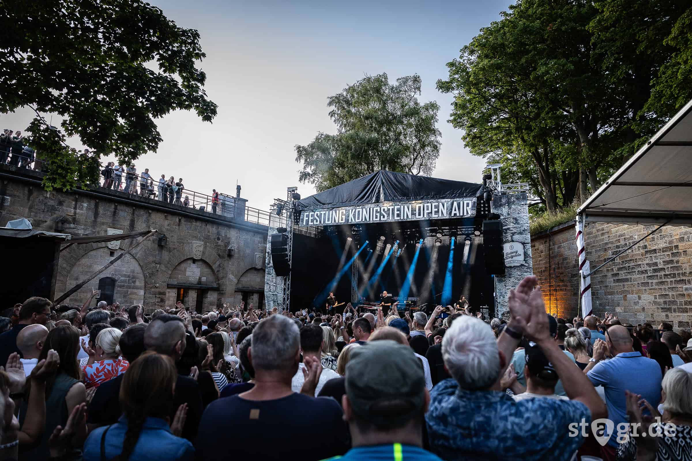 Emotional & atmosphärisch: Schiller live beim Festung Königstein Open Air 2025