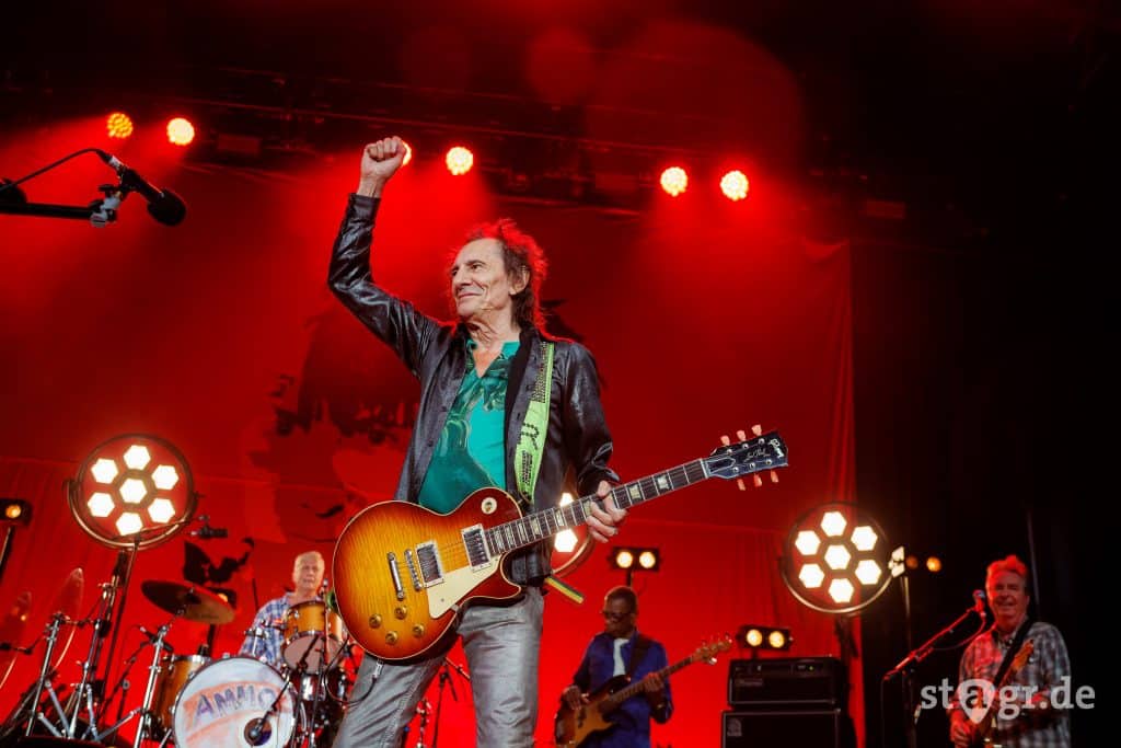 Blues, Rock’n’Roll und ein bestens aufgelegter Ronnie Wood in Köln