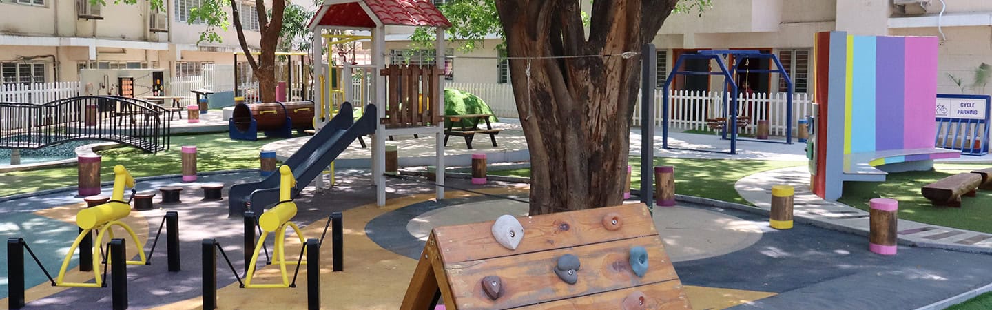 suchitra_academy_banner_internationalism