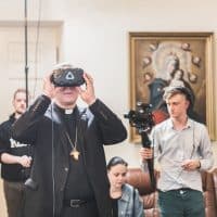 pope-vr