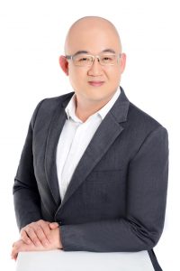 Robert Ang