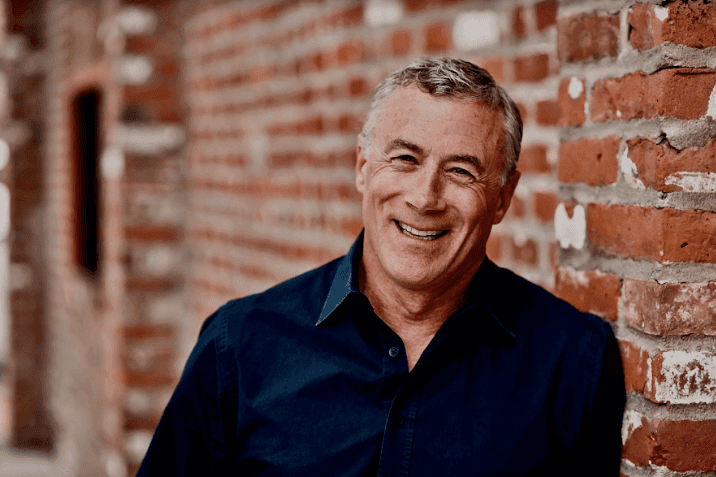 Scott-Walchek-headshot