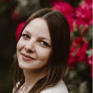 Sylwia Smietanko, HR Specialist & Recruiter at Passport Photo Online