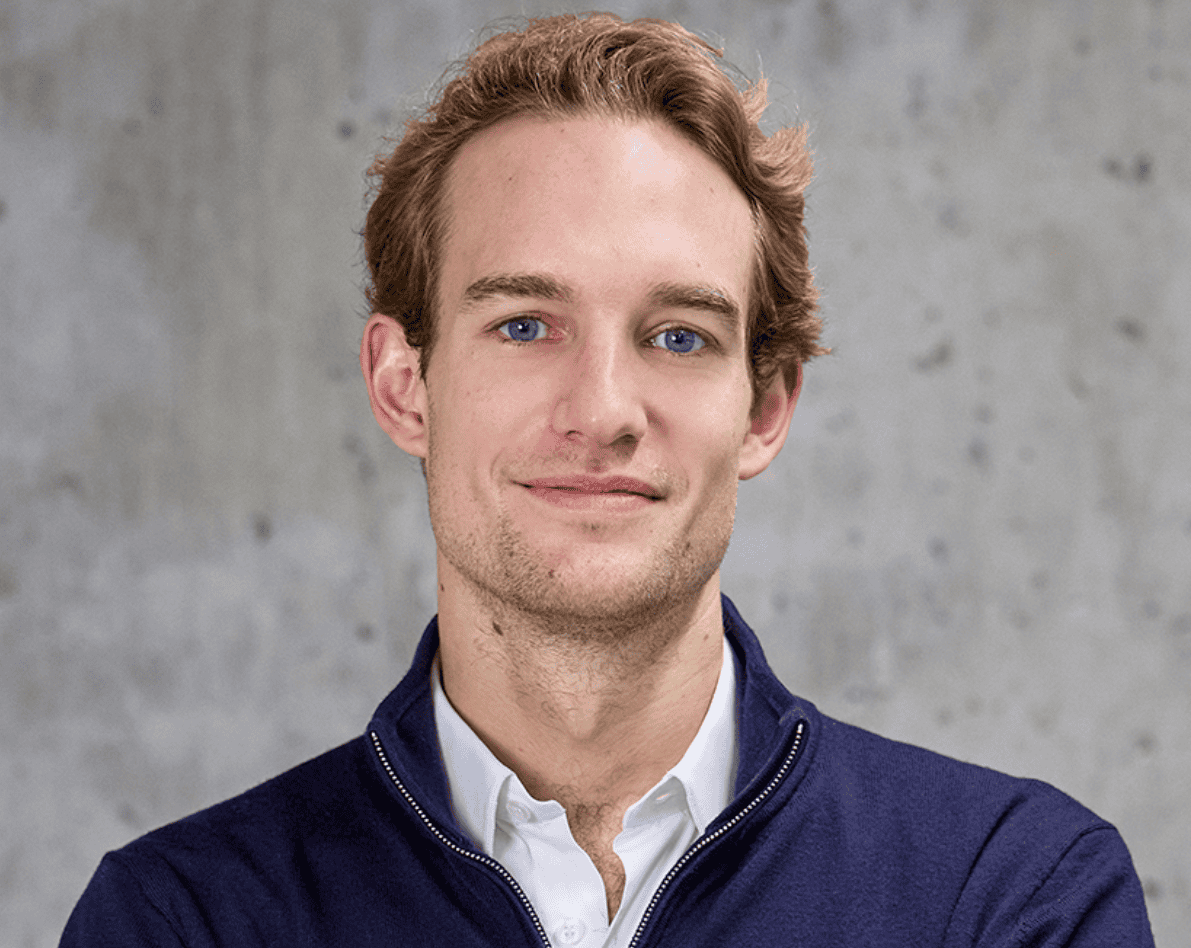 Edy Chavassieu, Associate at InMotion Ventures