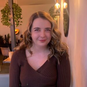 Ella Broadbent headshot