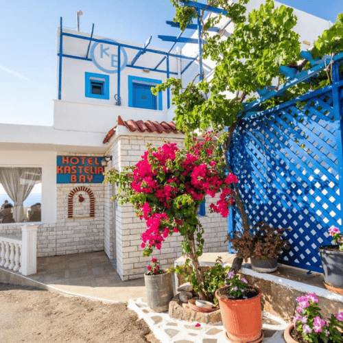 Castelia Bay Hotel