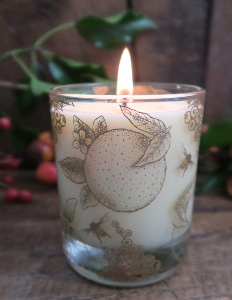 It's beginning to smell a lot like Christmas with Beefayre Candles