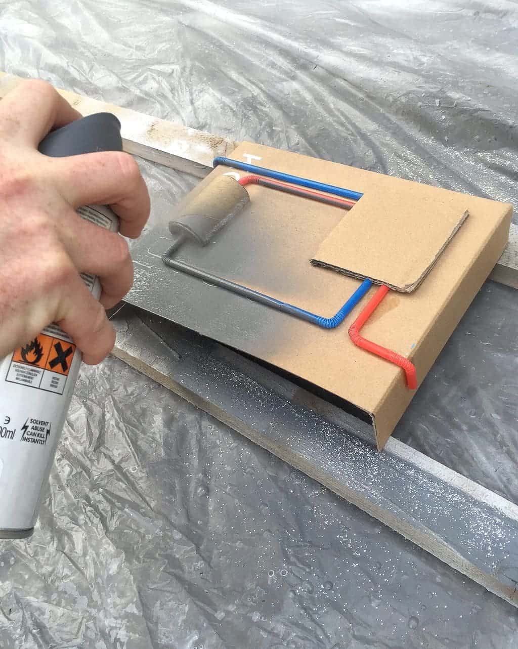 how-to-make-a-rocketpack-spraying-2
