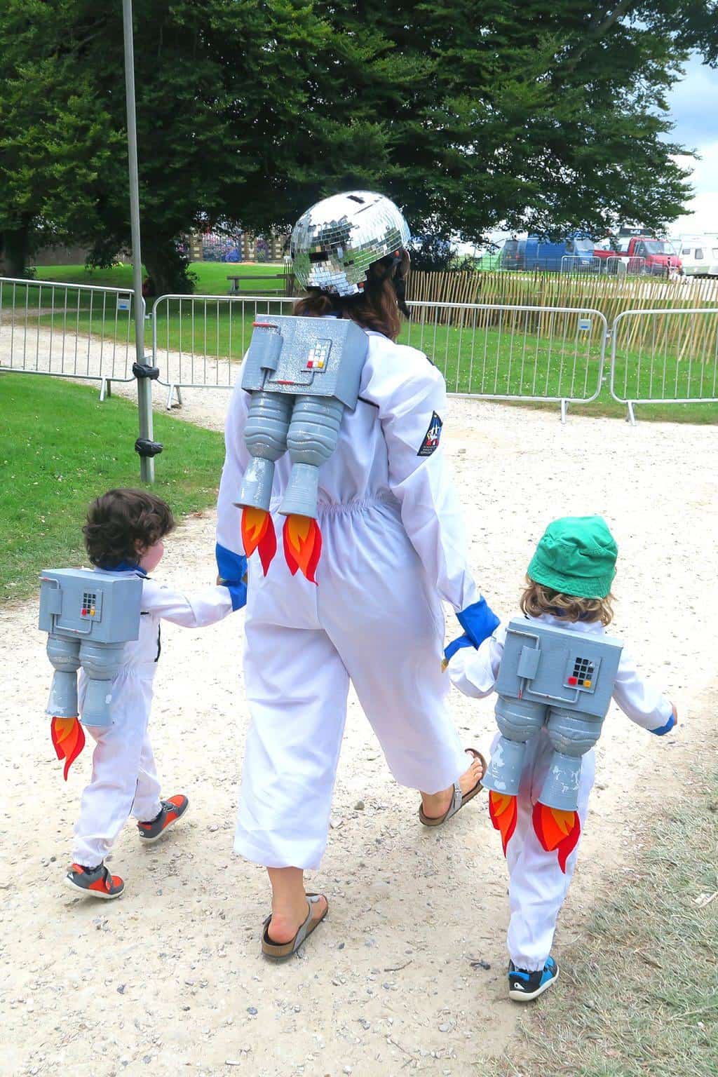 camp-bestival-2016-us_from_behind