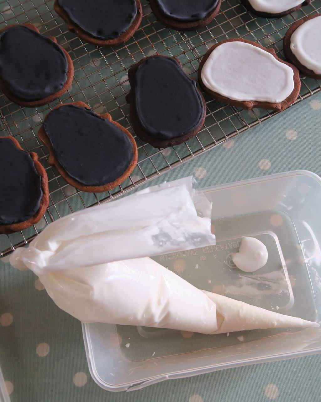 royal icing used for Sugar Skull Cookies