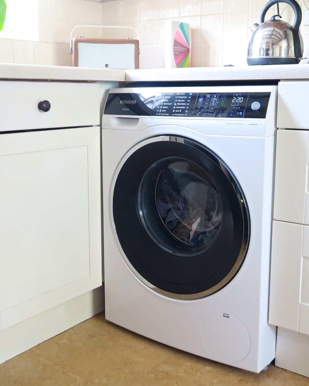 The Siemens Avantgarde iSensoric Washing Machine
