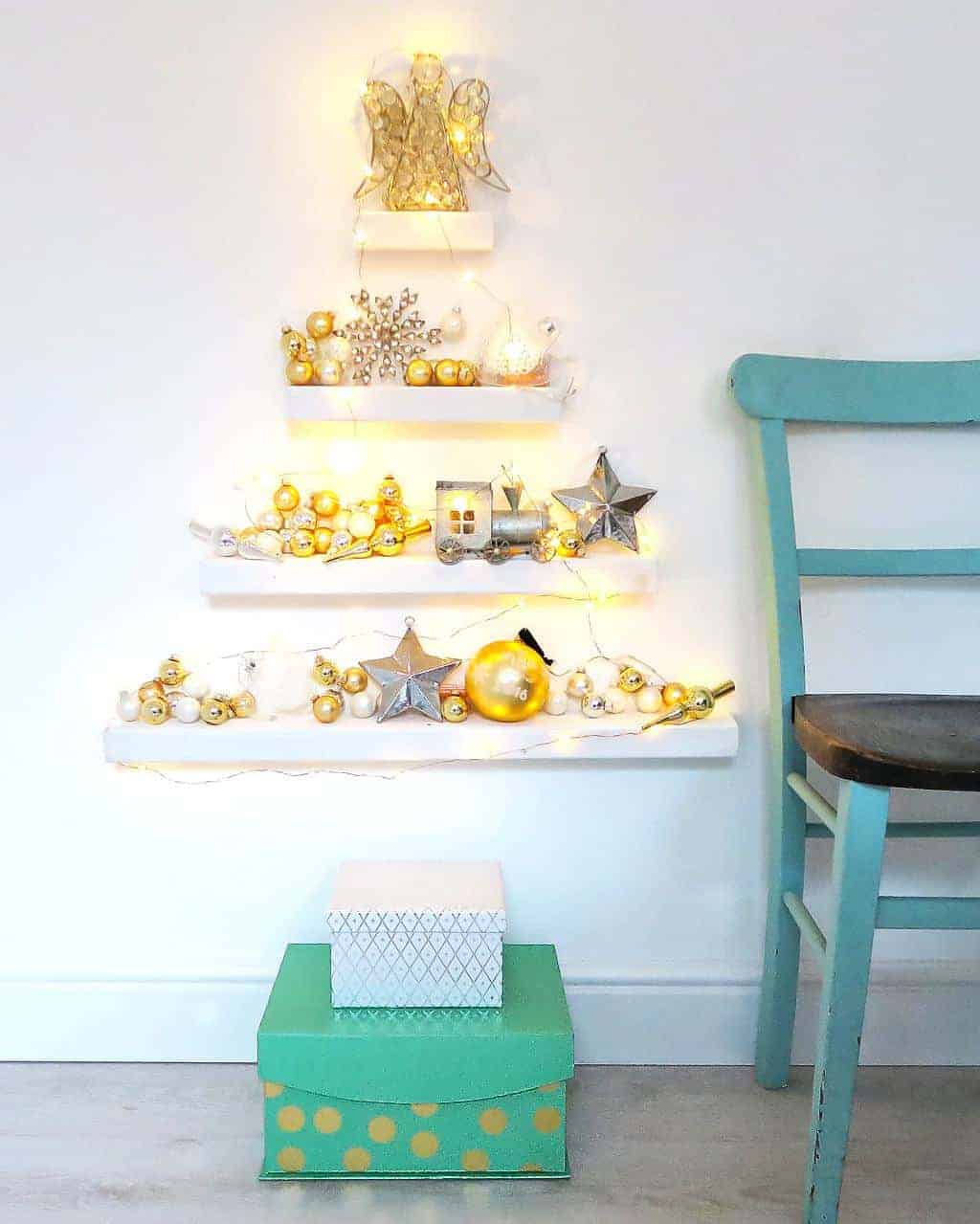 An alternative Christmas tree by The Listed Home