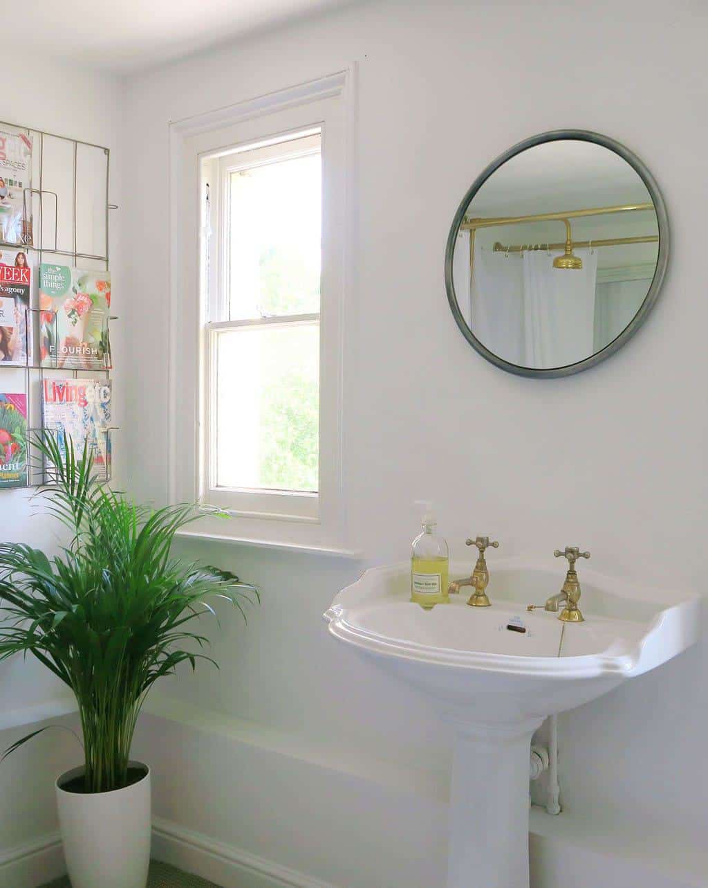 5 tips for a simple bathroom makeover by The Listed Home