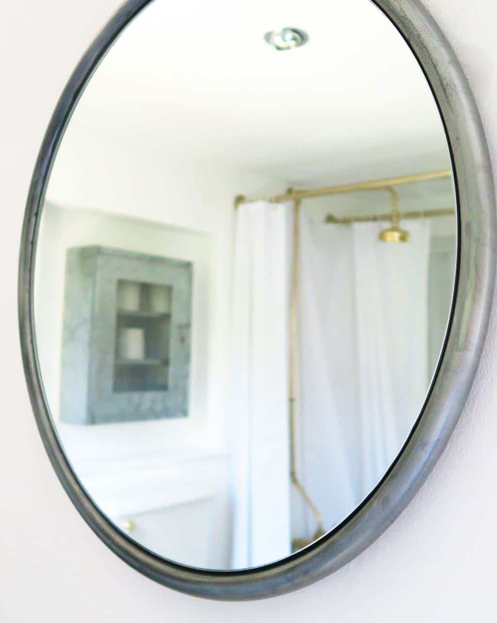 5 Tips for a Simple Bathroom Makeover
