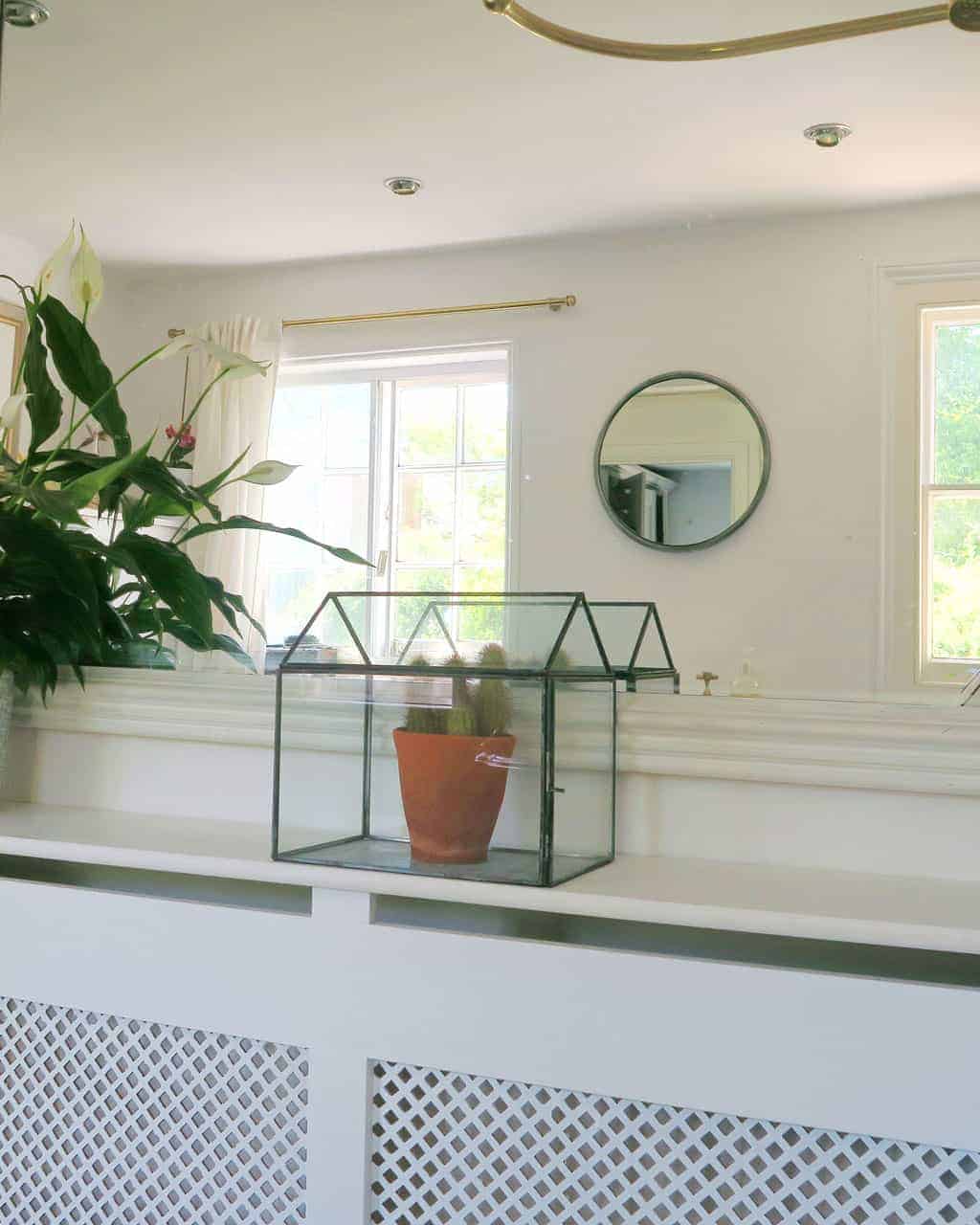 5 Tips for a Simple Bathroom Makeover