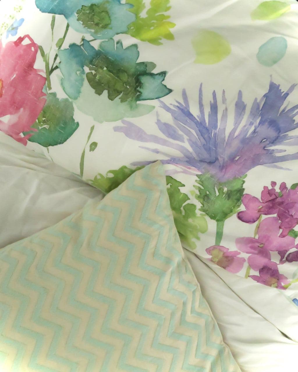 A colourful bedroom makeover | Tetbury Meadow bedding from bluebellgray